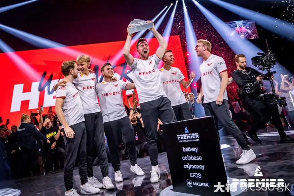 游戏数据统计：进攻方胜率首超防守方，版本调整推动游戏平衡，高机动性角色崛起-完美电竞